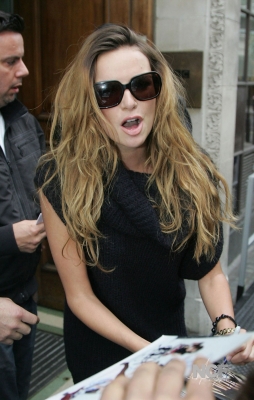Nadine_Coyle_at_Radio_1_15_09_10_289229.jpg