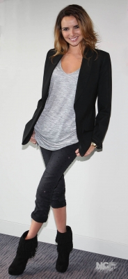 Nadine_Coyle_at_the_Gibson_Hotel_in_Dublin_Photocall_5_11_10_281029.jpg