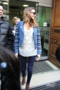 Nadine_Coyle_greeting_fans_at_Radio_1_studios_30_10_10_281229.jpg