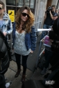 Nadine_Coyle_greeting_fans_at_Radio_1_studios_30_10_10_28329.jpg