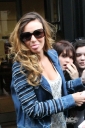 Имя файла=Nadine_Coyle_greeting_fans_at_Radio_1_studios_30_10_10_283529.jpg
Размер файла=568КБ
Размеры=2000x3000
Дата=Март 22, 2012 Nadine_Coyle_greeting_fans_at_Radio_1_studios_30_10_10_283529.jpg