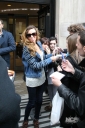 Имя файла=Nadine_Coyle_greeting_fans_at_Radio_1_studios_30_10_10_283829.jpg
Размер файла=715КБ
Размеры=1999x2999
Дата=Март 22, 2012 Nadine_Coyle_greeting_fans_at_Radio_1_studios_30_10_10_283829.jpg
