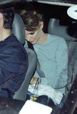 Nadine_Coyle_leaving_GAY_Astoria_30_10_10_281229.jpg
