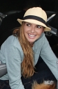 Nadine_Coyle_outside_Real_Radio_manchester_16_09_10_281529.jpg
