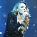 Nadine_performing_Jingle_Bell_Ball_in_Manchester_1_12_10_281529.jpg