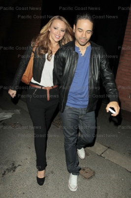 Kimberley_and_Justin_leaving_Russell_Brand_gig_30_09_10_28229.jpg