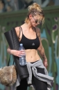 Имя файла=Sarah_Harding_arriving_and_leaving_a_gym_23_03_12_2810229.jpg
Размер файла=1095КБ
Размеры=2673x4010
Дата=Март 24, 2012 Sarah_Harding_arriving_and_leaving_a_gym_23_03_12_2810229.jpg