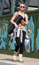 Sarah_Harding_arriving_and_leaving_a_gym_23_03_12_283129.jpg