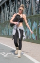 Имя файла=Sarah_Harding_arriving_and_leaving_a_gym_23_03_12_285529.jpg
Размер файла=1522КБ
Размеры=2324x3600
Дата=Март 24, 2012 Sarah_Harding_arriving_and_leaving_a_gym_23_03_12_285529.jpg