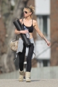 Sarah_Harding_arriving_and_leaving_a_gym_23_03_12_289629.jpg