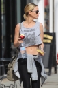 Sarah_Harding_out___about_in_London_22_03_12_283729.JPG