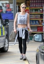 Sarah_Harding_out___about_in_London_22_03_12_284529.JPG