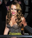 Kimberley_Walsh_leaving_the_British_Fashion_Awards_07_12_10_28129_.jpg