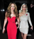 Sarah_and_Kimberley_leaving_their_hotel_08_11_10_281129.jpg