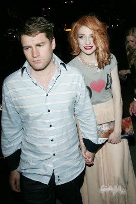 Sarah2C_Nicola___Kim_leaving_the_Mandarin_Oriental_24_08_10_2816629.jpg