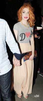 Sarah2C_Nicola___Kim_leaving_the_Mandarin_Oriental_24_08_10_281729.jpg