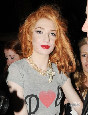 Sarah2C_Nicola___Kim_leaving_the_Mandarin_Oriental_24_08_10_28329.jpg