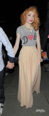 Sarah2C_Nicola___Kim_leaving_the_Mandarin_Oriental_24_08_10_283929.jpg