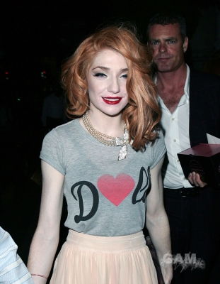 Sarah2C_Nicola___Kim_leaving_the_Mandarin_Oriental_24_08_10_287029.jpg