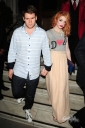 Имя файла=Sarah2C_Nicola___Kim_leaving_the_Mandarin_Oriental_24_08_10_2811129.jpg
Размер файла=599КБ
Размеры=1899x2855
Дата=Март 24, 2012 Sarah2C_Nicola___Kim_leaving_the_Mandarin_Oriental_24_08_10_2811129.jpg