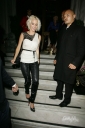 Имя файла=Sarah2C_Nicola___Kim_leaving_the_Mandarin_Oriental_24_08_10_2812829.jpg
Размер файла=423КБ
Размеры=1900x2850
Дата=Март 24, 2012 Sarah2C_Nicola___Kim_leaving_the_Mandarin_Oriental_24_08_10_2812829.jpg
