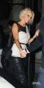Имя файла=Sarah2C_Nicola___Kim_leaving_the_Mandarin_Oriental_24_08_10_2816829.jpg
Размер файла=616КБ
Размеры=1900x3750
Дата=Март 24, 2012 Sarah2C_Nicola___Kim_leaving_the_Mandarin_Oriental_24_08_10_2816829.jpg