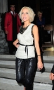Имя файла=Sarah2C_Nicola___Kim_leaving_the_Mandarin_Oriental_24_08_10_2817429.jpg
Размер файла=646КБ
Размеры=1899x3145
Дата=Март 24, 2012 Sarah2C_Nicola___Kim_leaving_the_Mandarin_Oriental_24_08_10_2817429.jpg