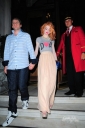 Имя файла=Sarah2C_Nicola___Kim_leaving_the_Mandarin_Oriental_24_08_10_2818029.jpg
Размер файла=543КБ
Размеры=1899x2855
Дата=Март 24, 2012 Sarah2C_Nicola___Kim_leaving_the_Mandarin_Oriental_24_08_10_2818029.jpg