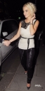 Sarah2C_Nicola___Kim_leaving_the_Mandarin_Oriental_24_08_10_283429.jpg