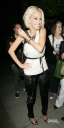 Имя файла=Sarah2C_Nicola___Kim_leaving_the_Mandarin_Oriental_24_08_10_284929.jpg
Размер файла=618КБ
Размеры=1899x3744
Дата=Март 24, 2012 Sarah2C_Nicola___Kim_leaving_the_Mandarin_Oriental_24_08_10_284929.jpg