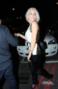 Имя файла=Sarah2C_Nicola___Kim_leaving_the_Mandarin_Oriental_24_08_10_287529.jpg
Размер файла=356КБ
Размеры=1899x2928
Дата=Март 24, 2012 Sarah2C_Nicola___Kim_leaving_the_Mandarin_Oriental_24_08_10_287529.jpg
