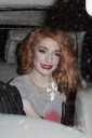 Имя файла=Sarah2C_Nicola___Kim_leaving_the_Mandarin_Oriental_24_08_10_289129.jpg
Размер файла=443КБ
Размеры=1900x2850
Дата=Март 24, 2012 Sarah2C_Nicola___Kim_leaving_the_Mandarin_Oriental_24_08_10_289129.jpg