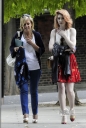 Nicola_Roberts_attends_meetings_with_her_manager_03_08_10_282529.jpg