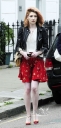 Nicola_Roberts_attends_meetings_with_her_manager_03_08_10_283229.jpg