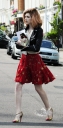 Nicola_Roberts_attends_meetings_with_her_manager_03_08_10_283529.jpg