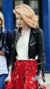 Nicola_Roberts_attends_meetings_with_her_manager_03_08_10_28729.jpg