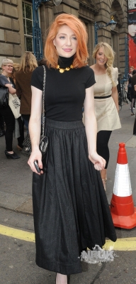 Nicola_Roberts_leaving_Somerset_House2C_London_20_09_10_28529.jpg