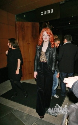 Nicola_Roberts_leaving_Zuma_Restaurant_11_10_10_28229.jpg