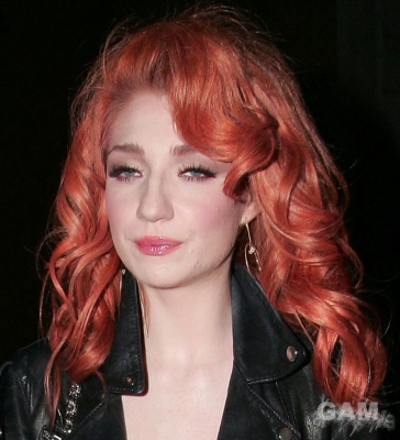 Nicola_Roberts_leaving_Zuma_Restaurant_11_10_10_283429.jpg