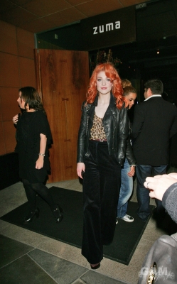 Nicola_Roberts_leaving_Zuma_Restaurant_11_10_10_284129.jpg