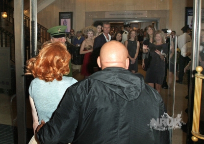 Nicola2C_Kim_and_Sarah_Dainty_Doll_signing_Harrods_24_08_10_288329.jpg