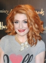Имя файла=Nicola2C_Kim_and_Sarah_Dainty_Doll_signing_Harrods_24_08_10_2814129.jpg
Размер файла=53КБ
Размеры=379x511
Дата=Март 25, 2012 Nicola2C_Kim_and_Sarah_Dainty_Doll_signing_Harrods_24_08_10_2814129.jpg