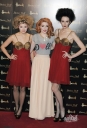 Имя файла=Nicola2C_Kim_and_Sarah_Dainty_Doll_signing_Harrods_24_08_10_289829.jpg
Размер файла=682КБ
Размеры=1899x2776
Дата=Март 25, 2012 Nicola2C_Kim_and_Sarah_Dainty_Doll_signing_Harrods_24_08_10_289829.jpg