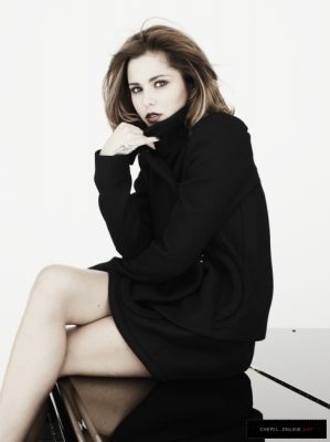 Cheryl_Cole-_Times_Style_Magazine_Shoot_23_05_10_283829.jpg
