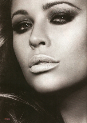 Kimberley_Walsh_-_Cosmopolitan_June_2010_28729.jpg