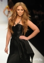 Имя файла=Kim_Nicola_at_Naomi_Campbell_s_Fashion_For_Relief_18_02_10_285329.jpg
Размер файла=337КБ
Размеры=1899x2667
Дата=Март 25, 2012 Kim_Nicola_at_Naomi_Campbell_s_Fashion_For_Relief_18_02_10_285329.jpg