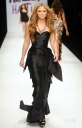 Имя файла=Kim_Nicola_at_Naomi_Campbell_s_Fashion_For_Relief_18_02_10_286729.jpg
Размер файла=327КБ
Размеры=1899x2933
Дата=Март 25, 2012 Kim_Nicola_at_Naomi_Campbell_s_Fashion_For_Relief_18_02_10_286729.jpg