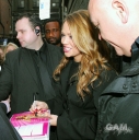 Kimberley_Walsh_leaving_New_Look_Opening_Photocall_05_02_10_281229.jpg