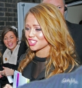 Kimberley_Walsh_leaving_New_Look_Opening_Photocall_05_02_10_281529.jpg