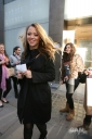 Kimberley_Walsh_leaving_New_Look_Opening_Photocall_05_02_10_282929.jpg
